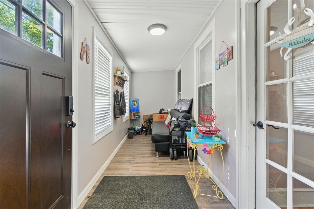 33-B Boston St