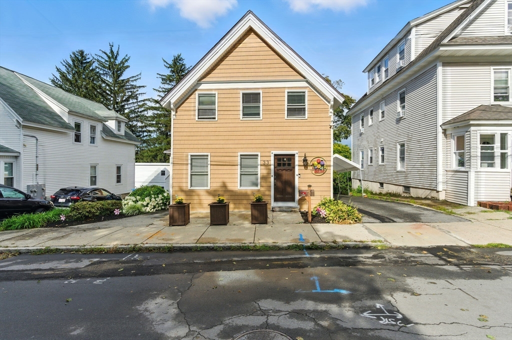 33-B Boston St