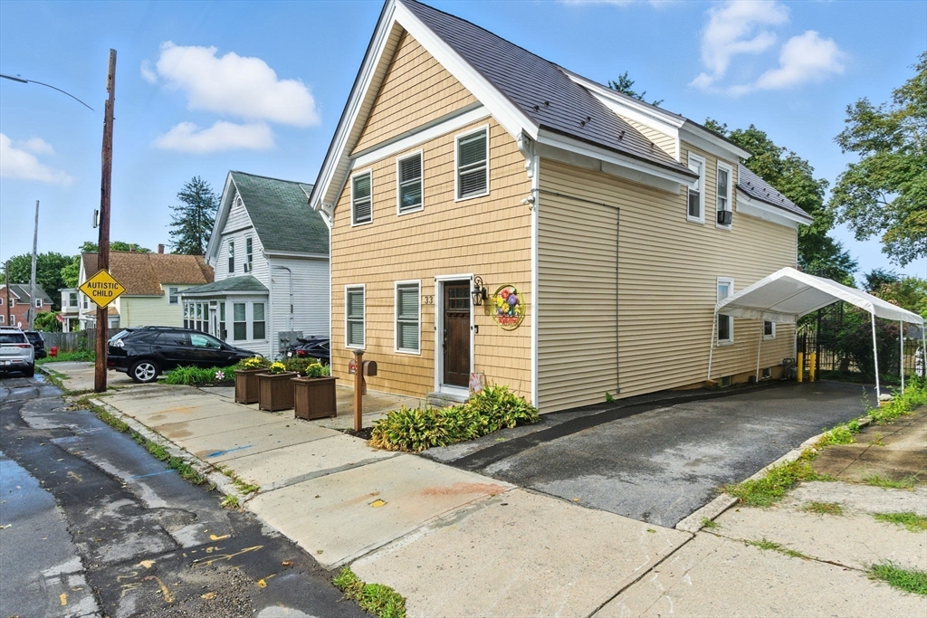 33-B Boston St