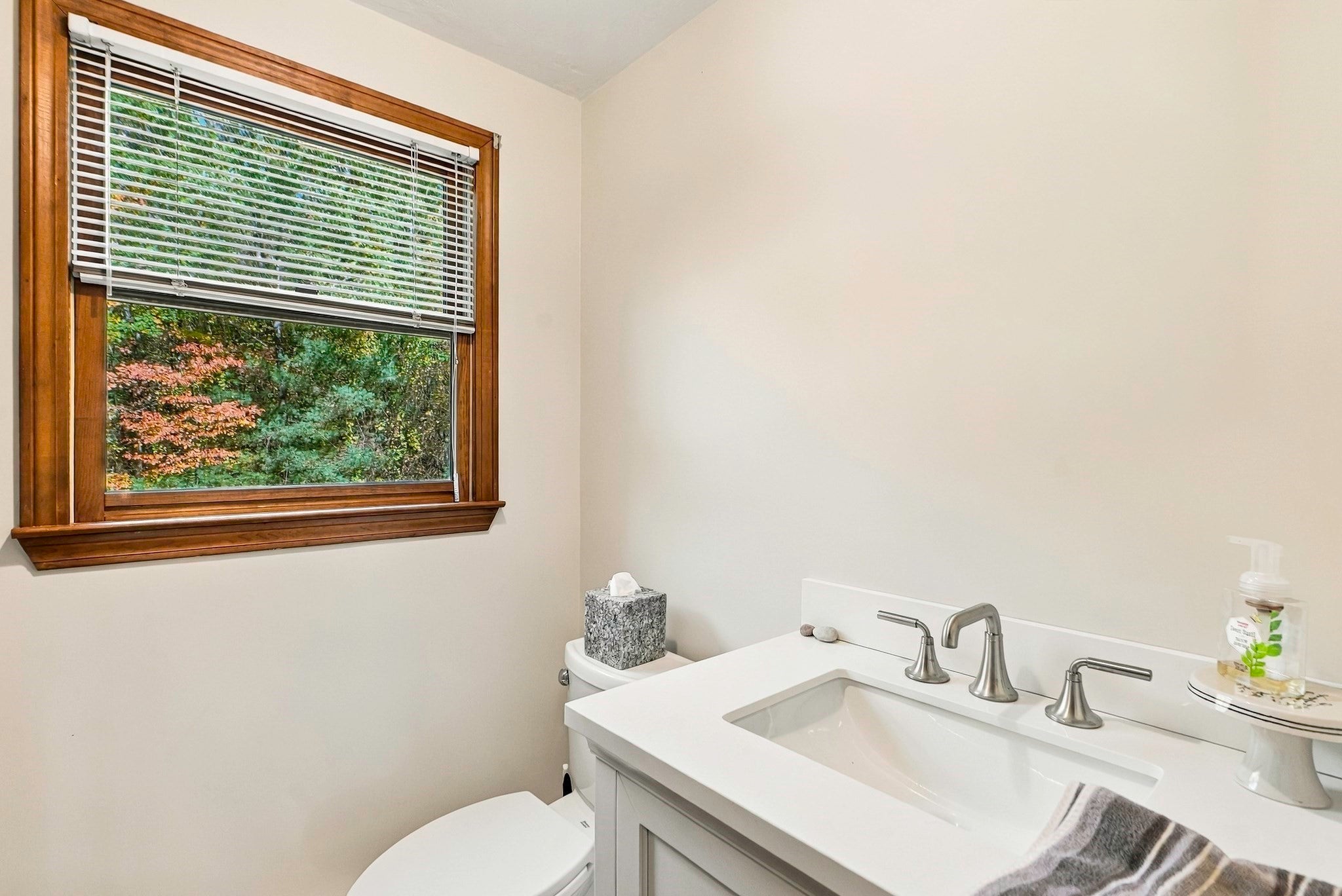 25 Granite Cir, Millville, MA, 25 Granite Cir, Millville, MA Photo #7