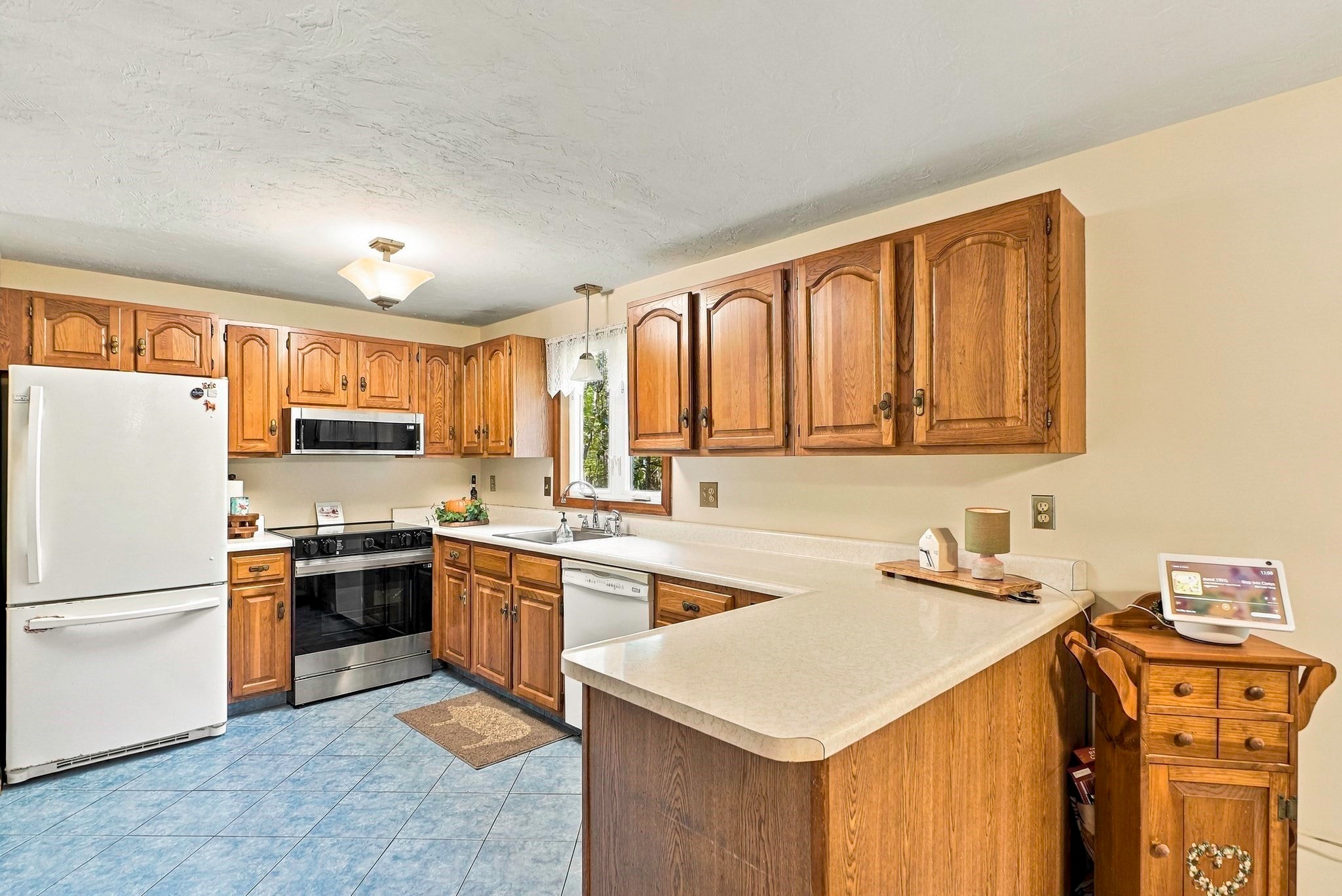 25 Granite Cir, Millville, MA, 25 Granite Cir, Millville, MA Photo #10