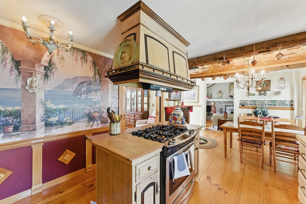 15 Brier Ln