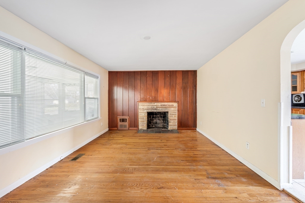 261 W Allen Ridge Rd