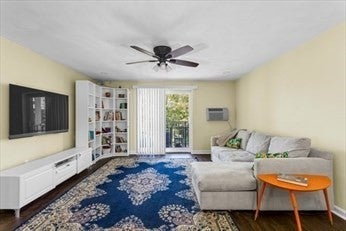 60 Greentree Lane #38, Weymouth, MA, 60 Greentree Lane #38, Weymouth, MA Photo #2
