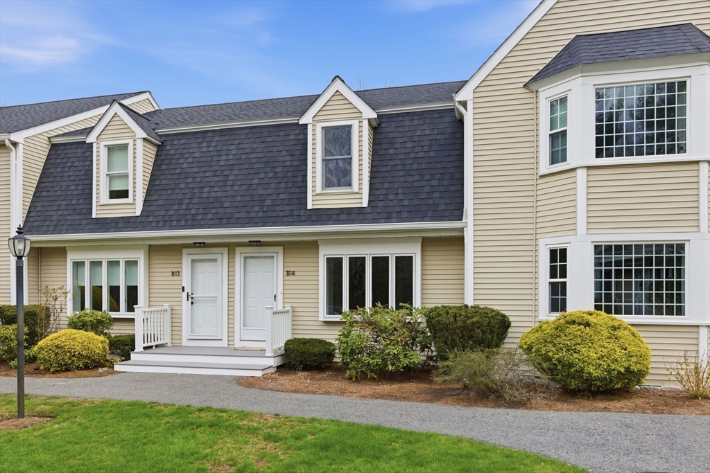 547 Washington St B14