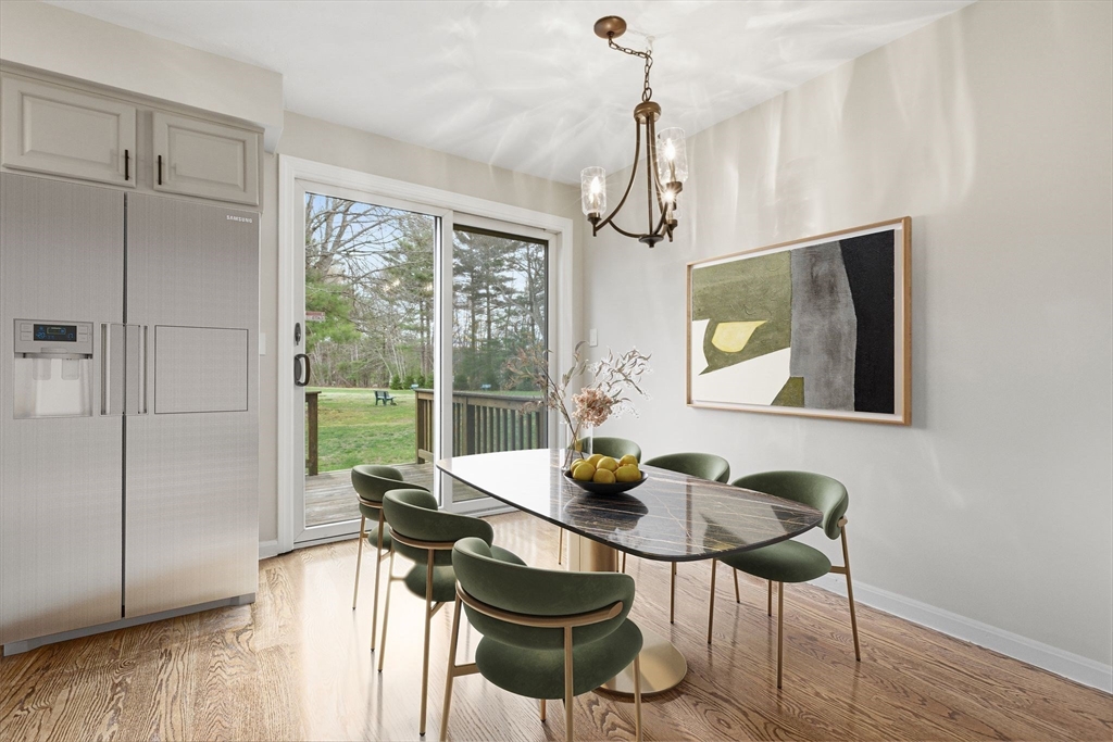 547 Washington St B14