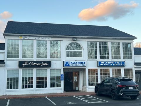 22 Southwick St Agawam MA 01001