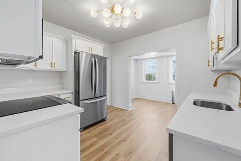 22 Douglas Ave 2 Maynard MA 01754