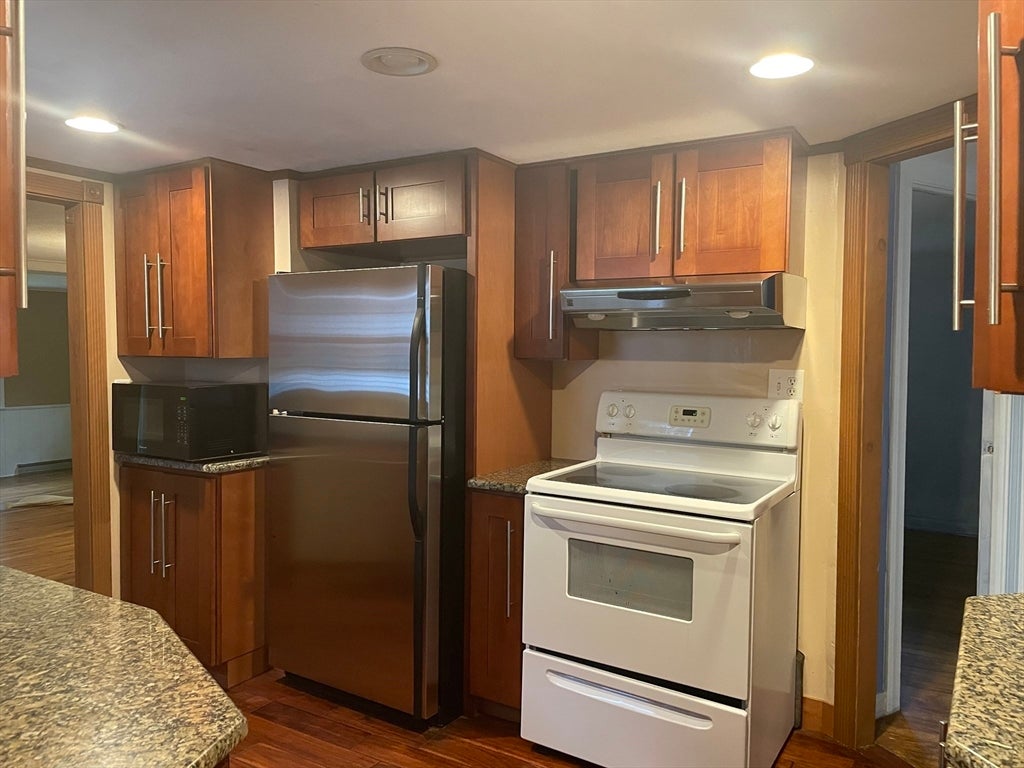 103 Fairview ST #103, Longmeadow, MA, 103 Fairview ST #103, Longmeadow, MA Photo #4