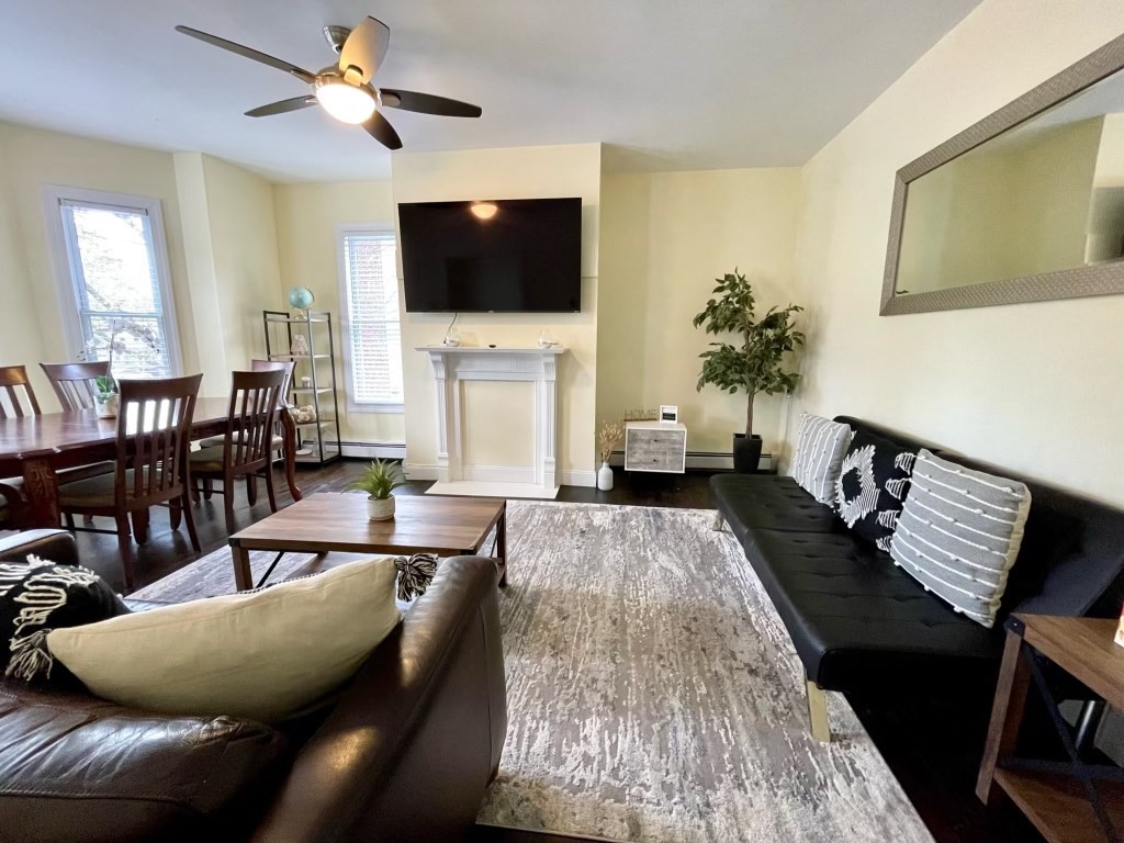 11 Bowdoin Avenue 2