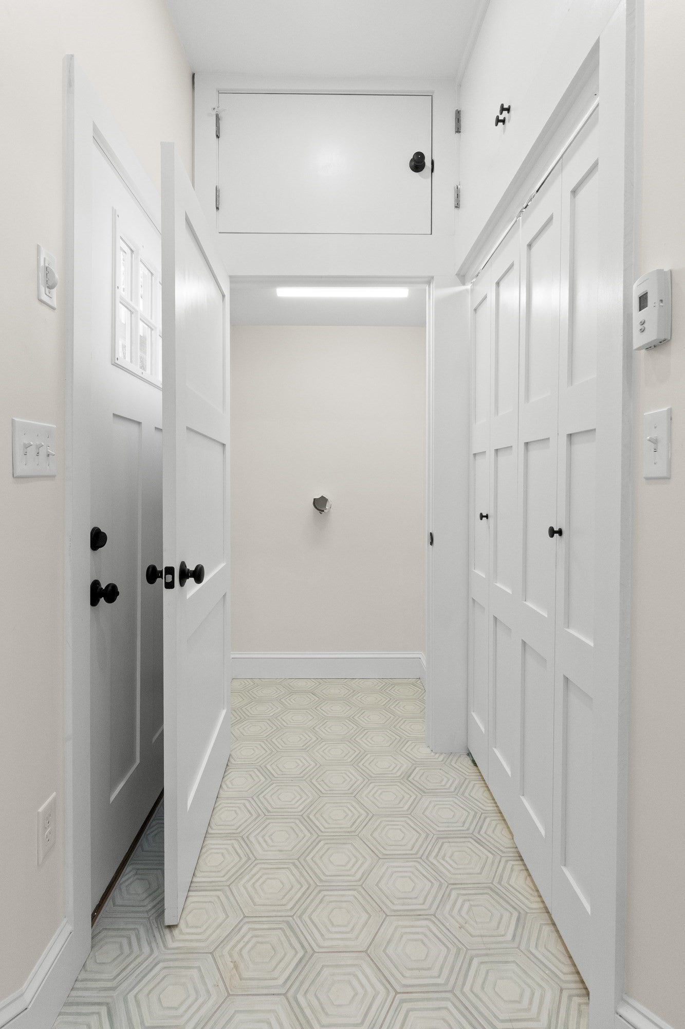 16 Reynard Street #1, Gloucester, MA, 16 Reynard Street #1, Gloucester, MA Photo #21