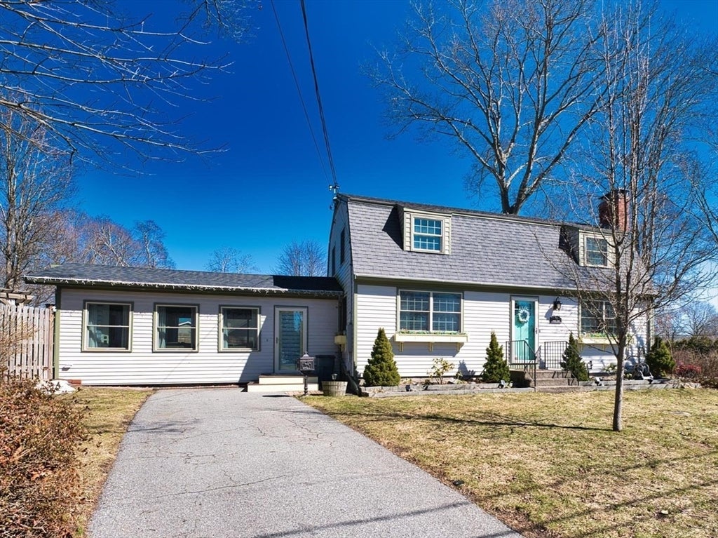 74 Domingos St, Somerset, MA, 74 Domingos St, Somerset, MA Photo #2