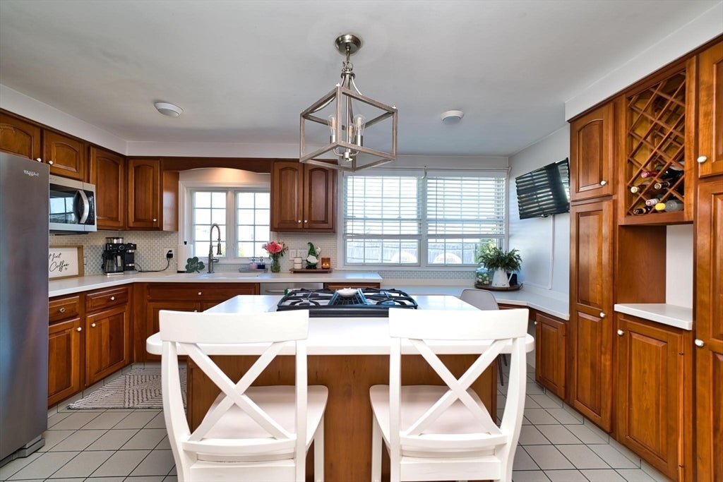 74 Domingos St, Somerset, MA, 74 Domingos St, Somerset, MA Photo #19