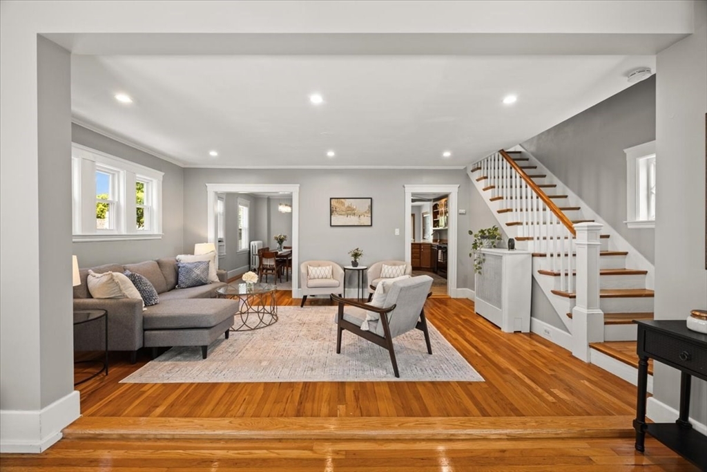 96 Montclair Ave