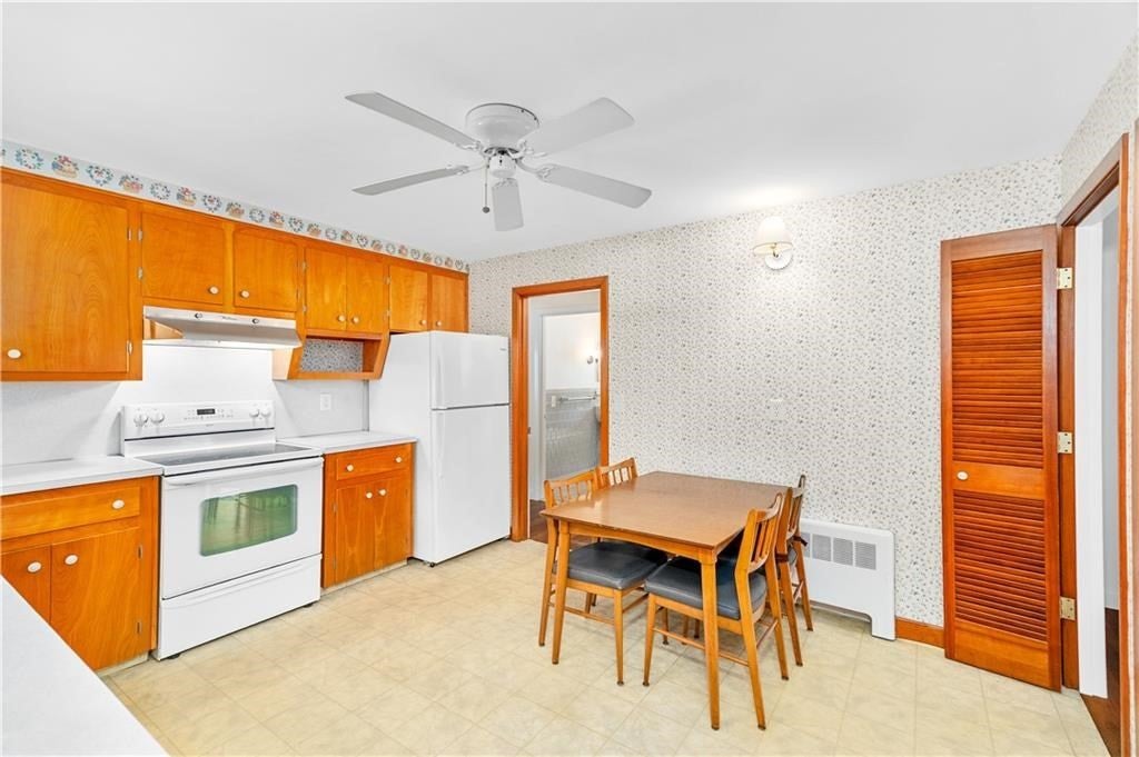 19 Beaumont Street, East Providence, RI Photo #12