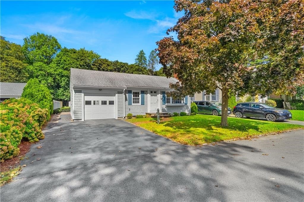 19 Beaumont Street, East Providence, RI Photo #2