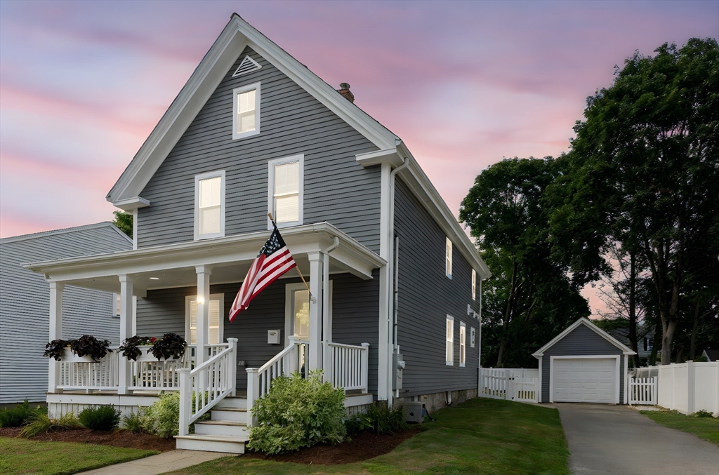 9 Maple Street