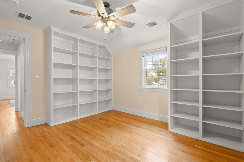106 Central St, Hingham, MA Photo #28