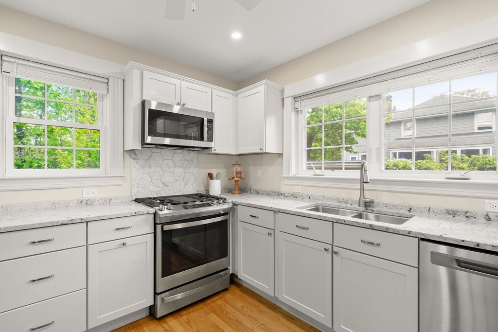 106 Central St, Hingham, MA Photo #20