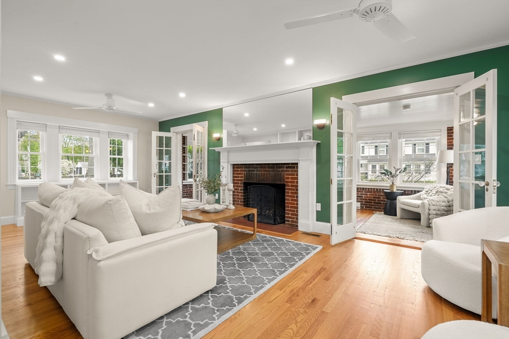 106 Central St, Hingham, MA Photo #11
