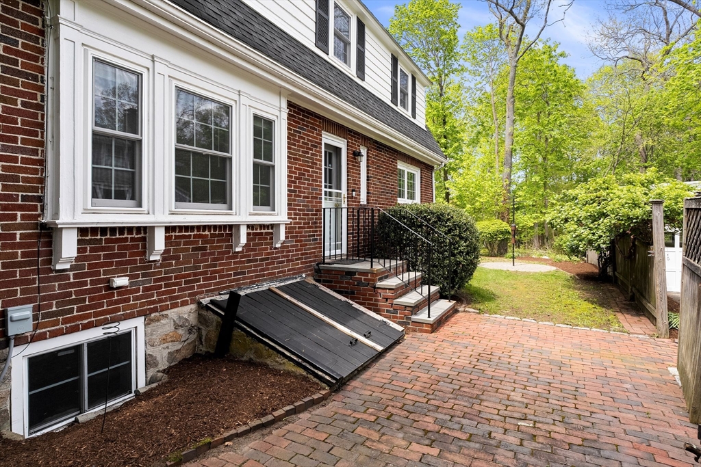 106 Central St, Hingham, MA Photo #36