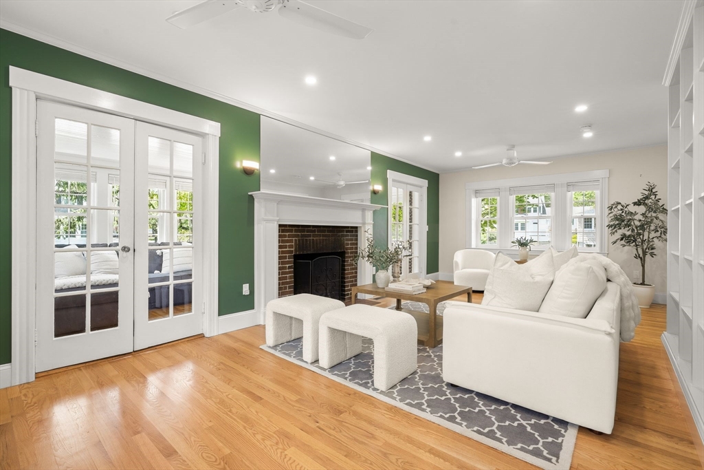 106 Central St, Hingham, MA Photo #7