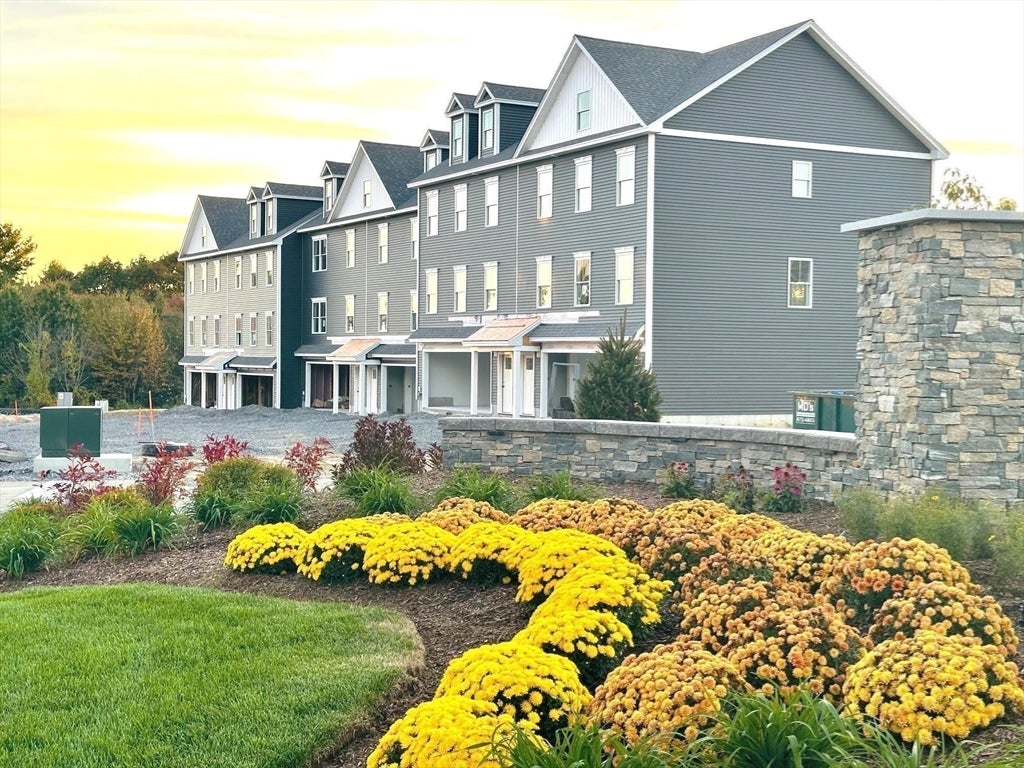 50 Elise Avenue #25, Londonderry, NH, 50 Elise Avenue #25, Londonderry, NH Photo #4