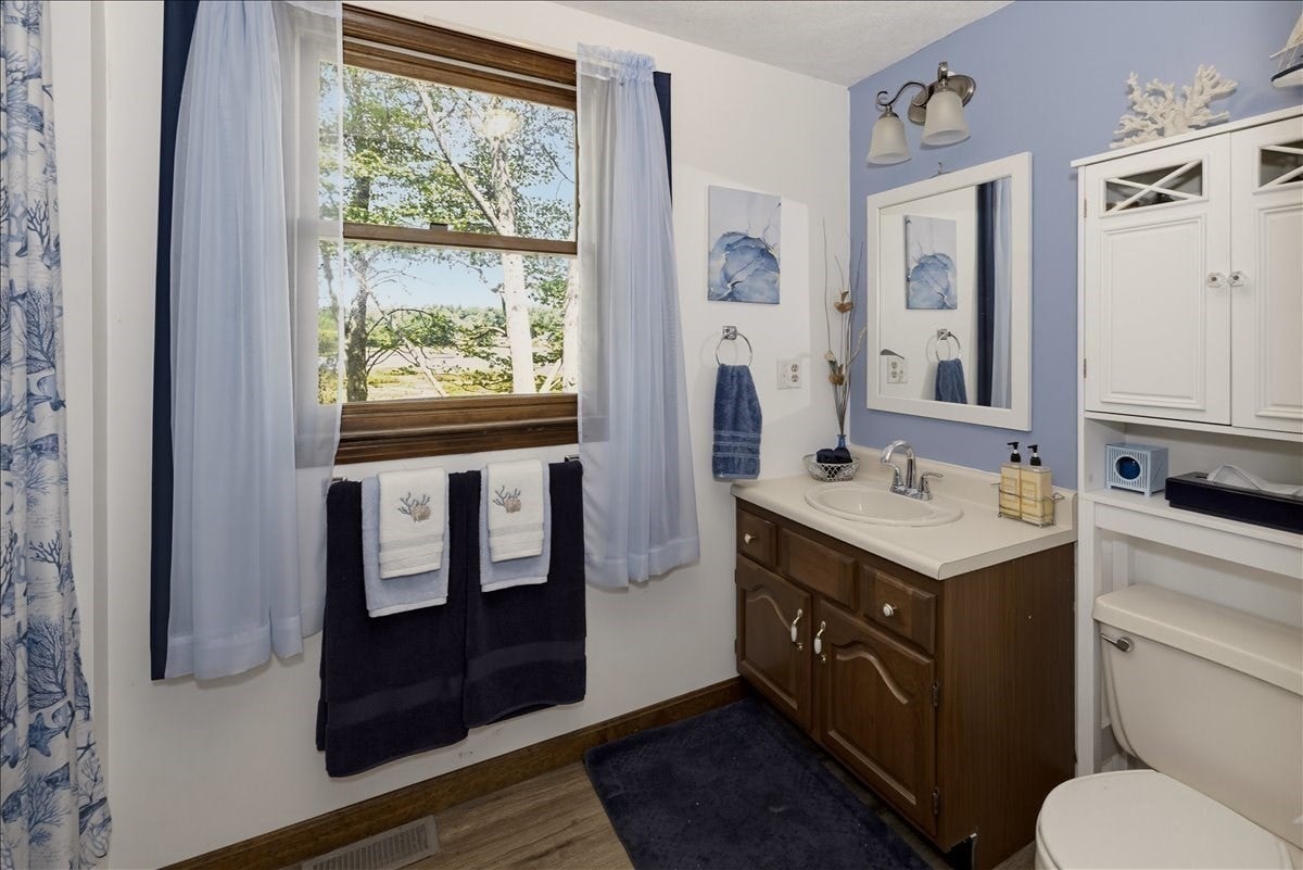 52 Sandy Pond Rd, Ayer, MA, 52 Sandy Pond Rd, Ayer, MA Photo #28