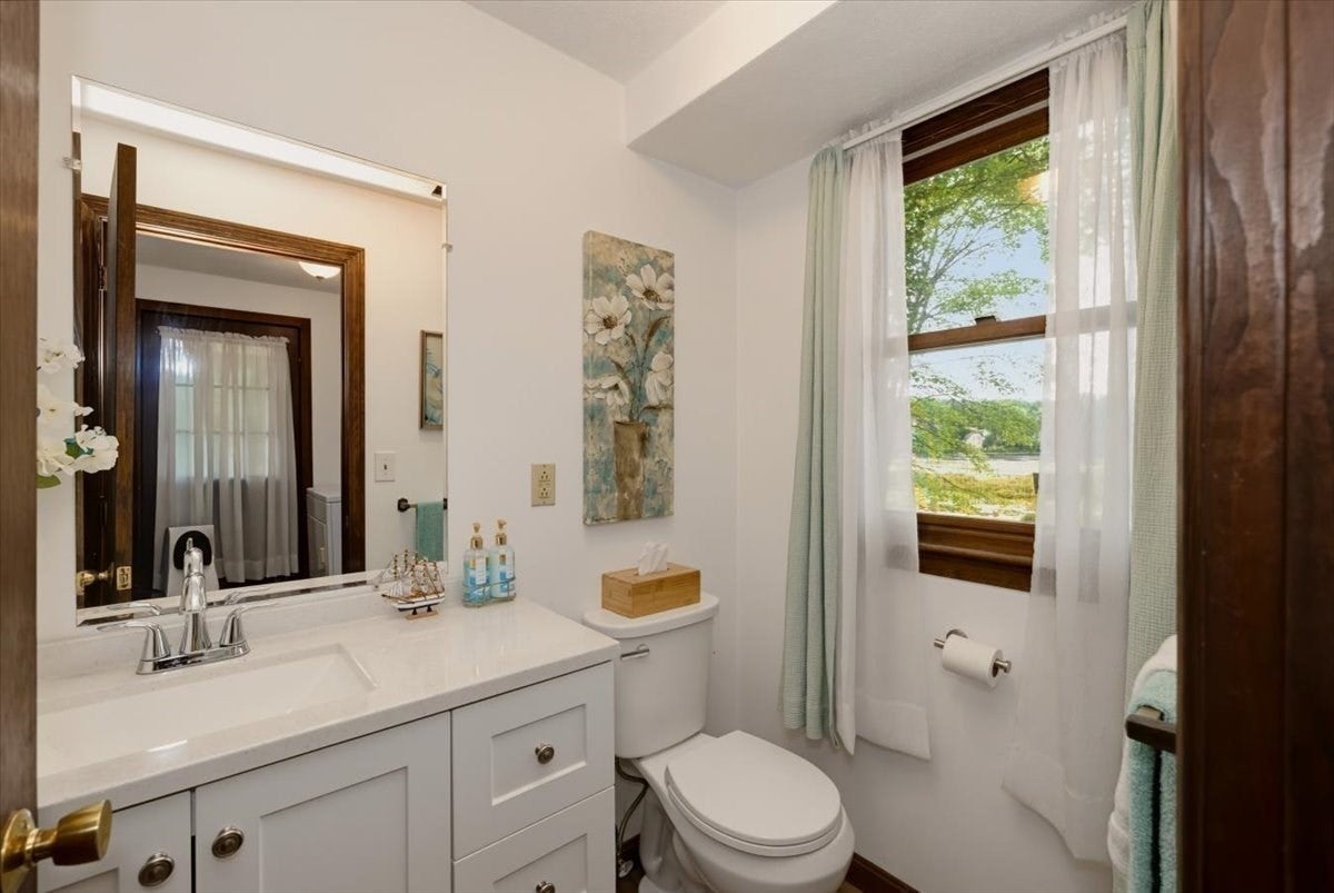 52 Sandy Pond Rd, Ayer, MA, 52 Sandy Pond Rd, Ayer, MA Photo #21