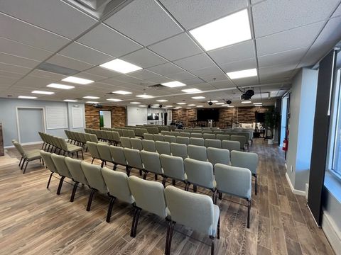 565 Chickering Road 1B / 2 North Andover MA 01845