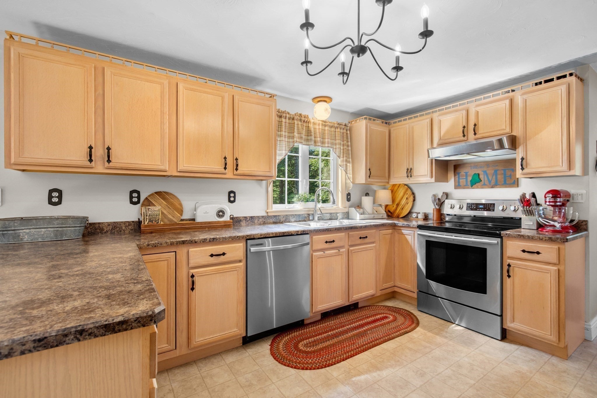 53 Myles Standish Dr, Carver, MA Photo #4