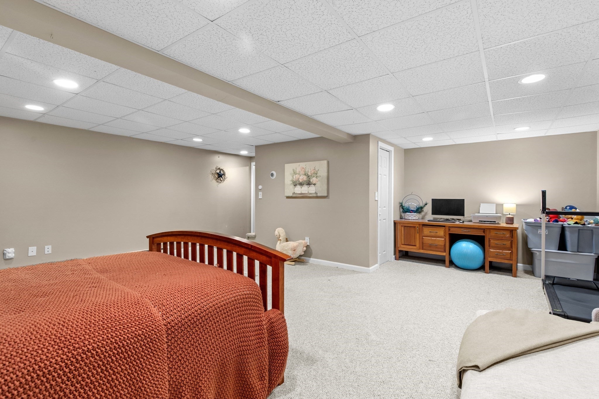53 Myles Standish Dr, Carver, MA Photo #28