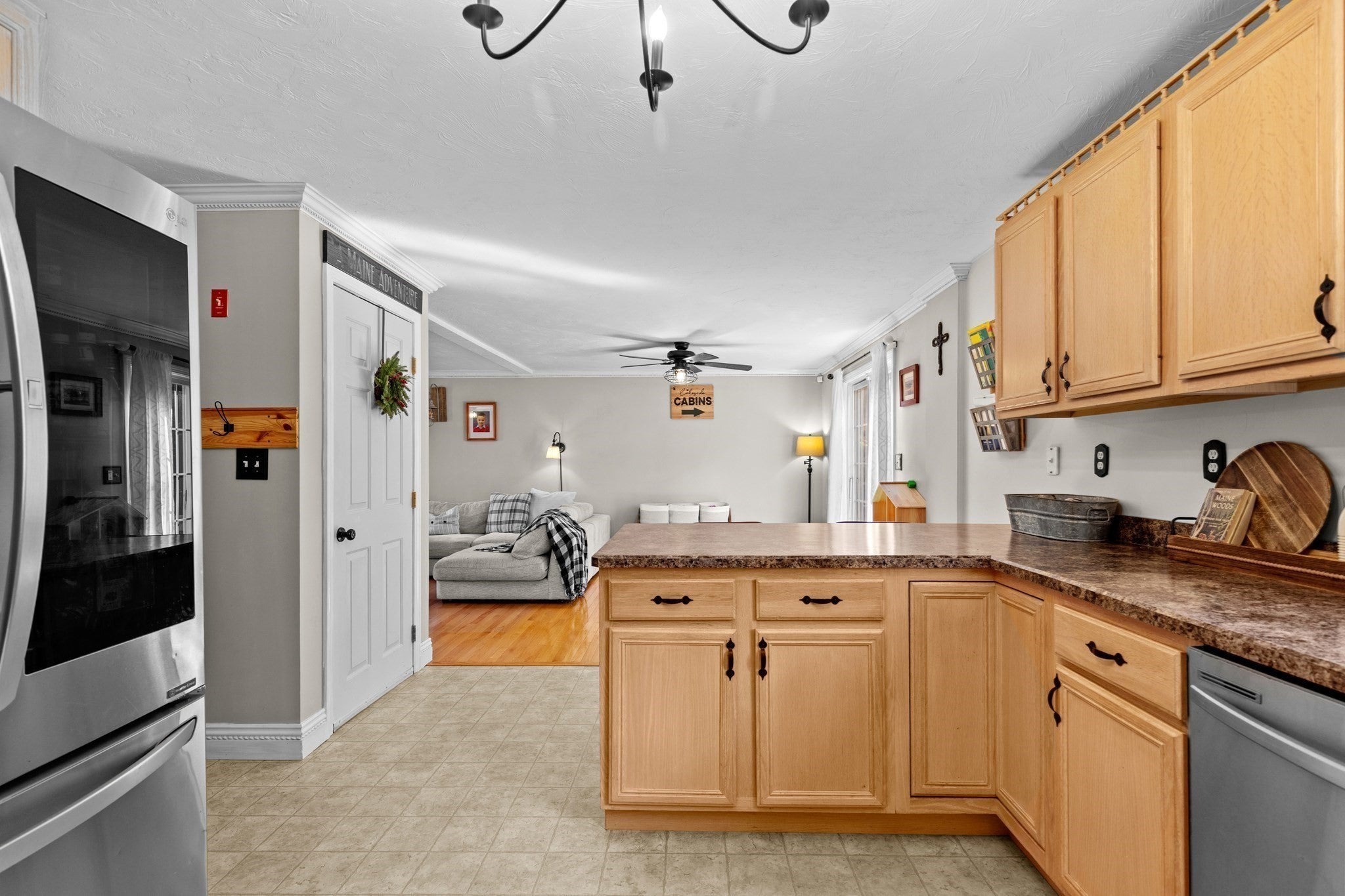 53 Myles Standish Dr, Carver, MA Photo #6