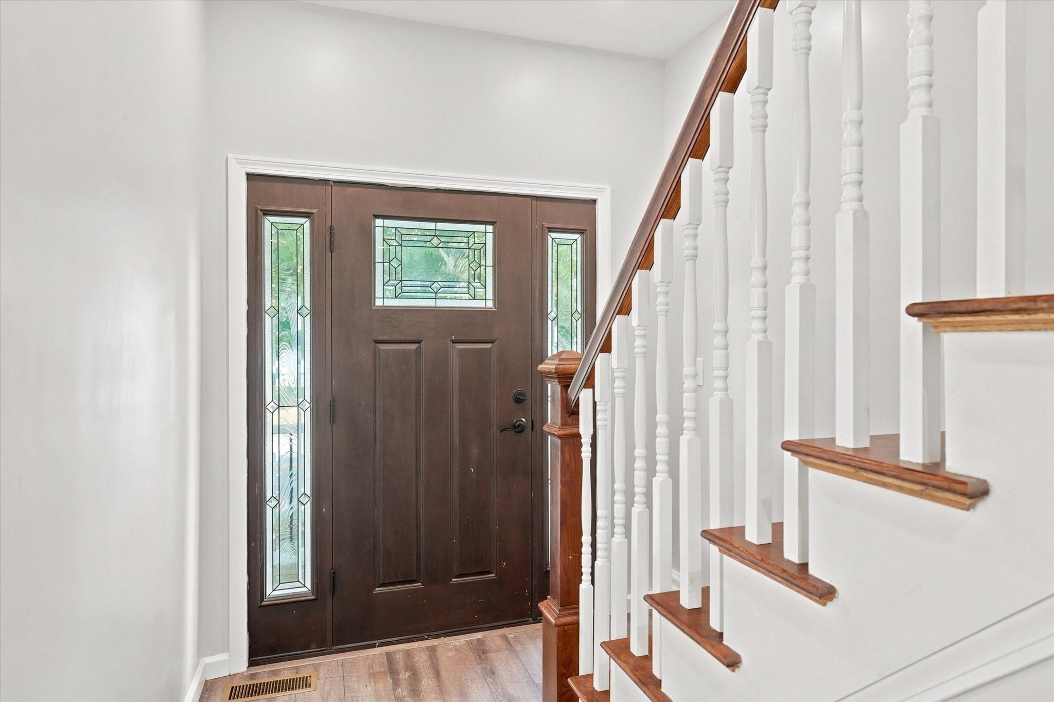 83 Conant St