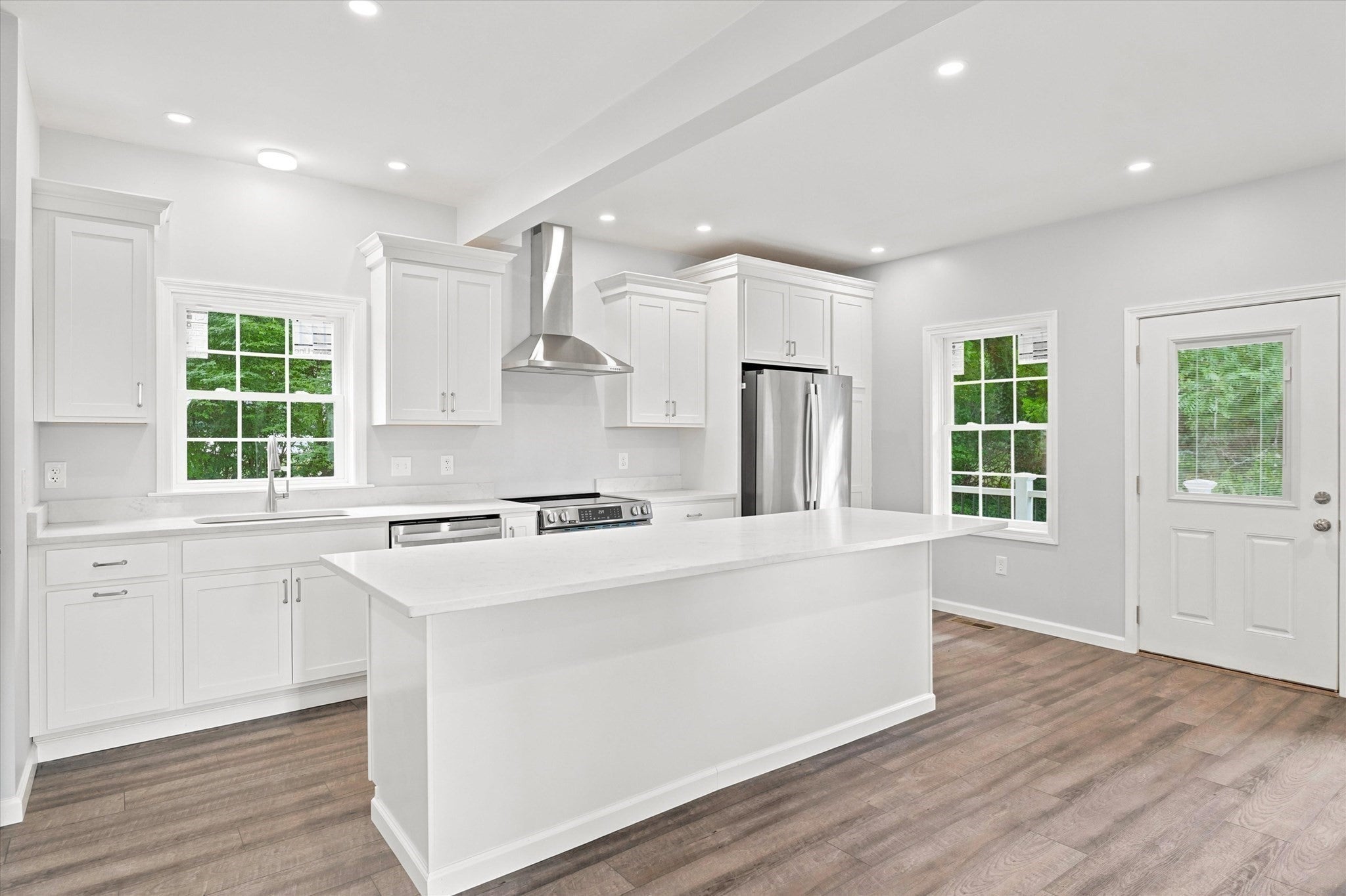 83 Conant St
