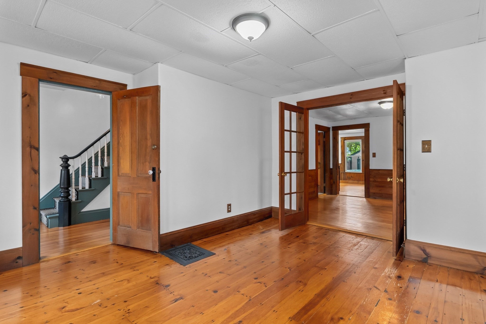 151 West St