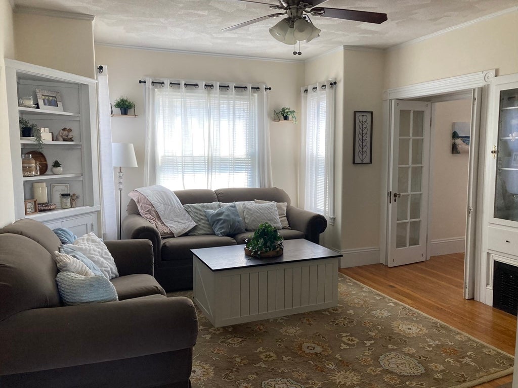 59 Fiske St #2, Waltham, MA, 59 Fiske St #2, Waltham, MA Photo #6