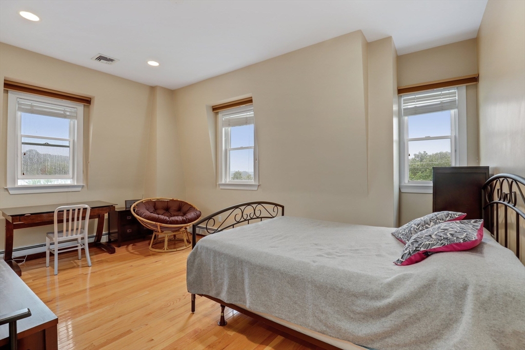 13 Essex St #2, Lynn, MA, 13 Essex St #2, Lynn, MA Photo #25