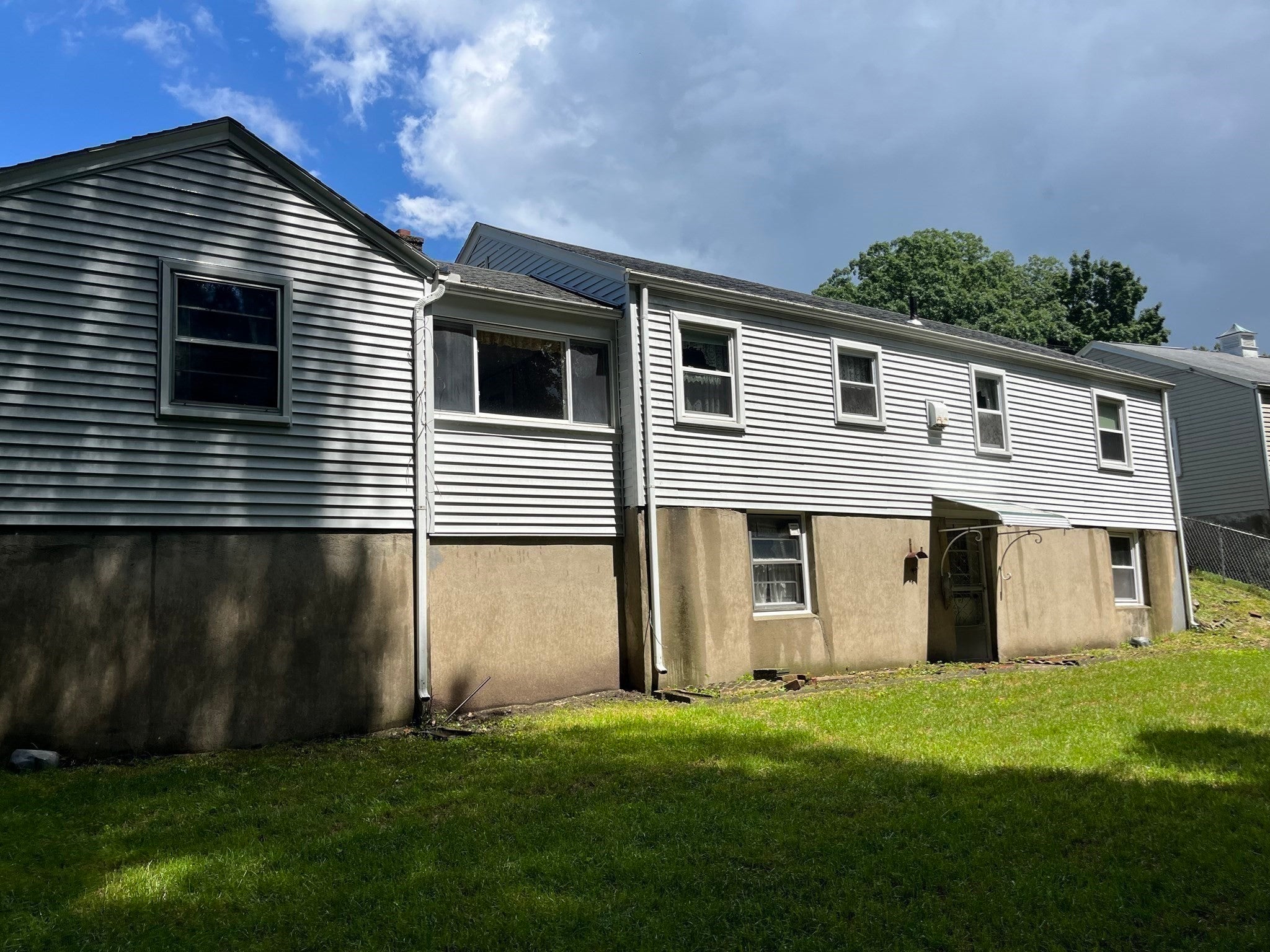 473 Irene St, Chicopee, MA Photo #22