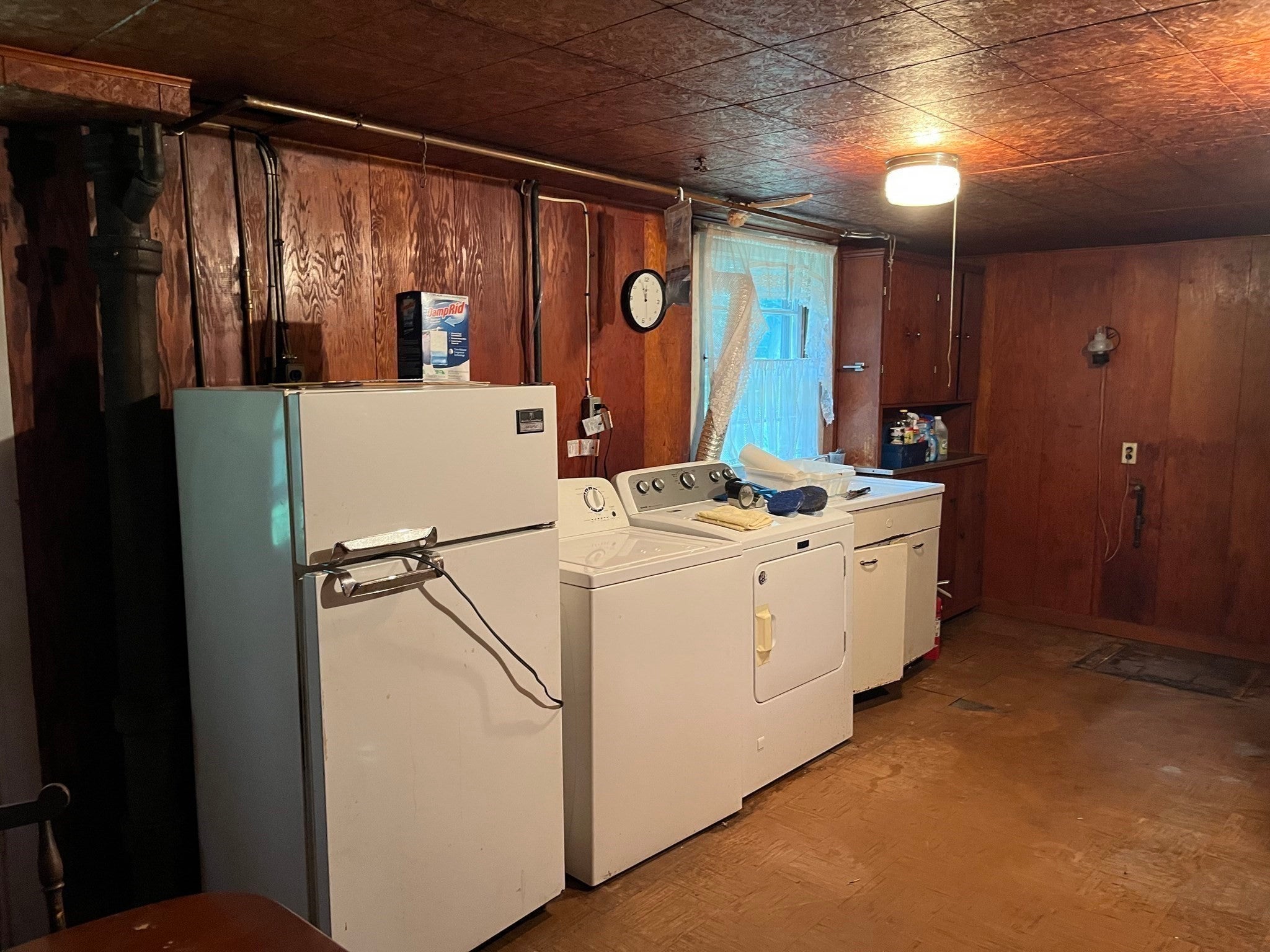 473 Irene St, Chicopee, MA Photo #15