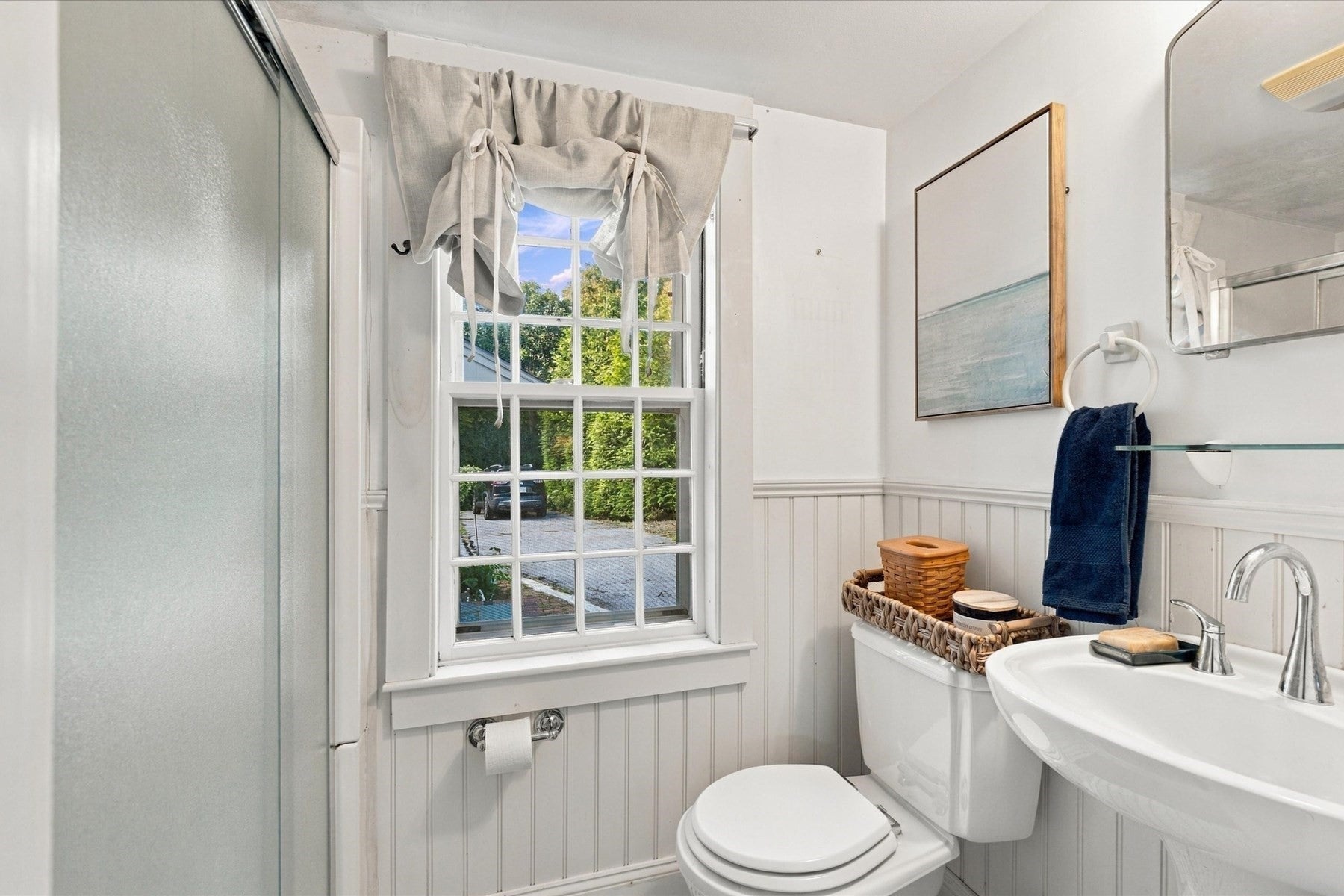 170 Lakeview Ave, Falmouth, MA Photo #6