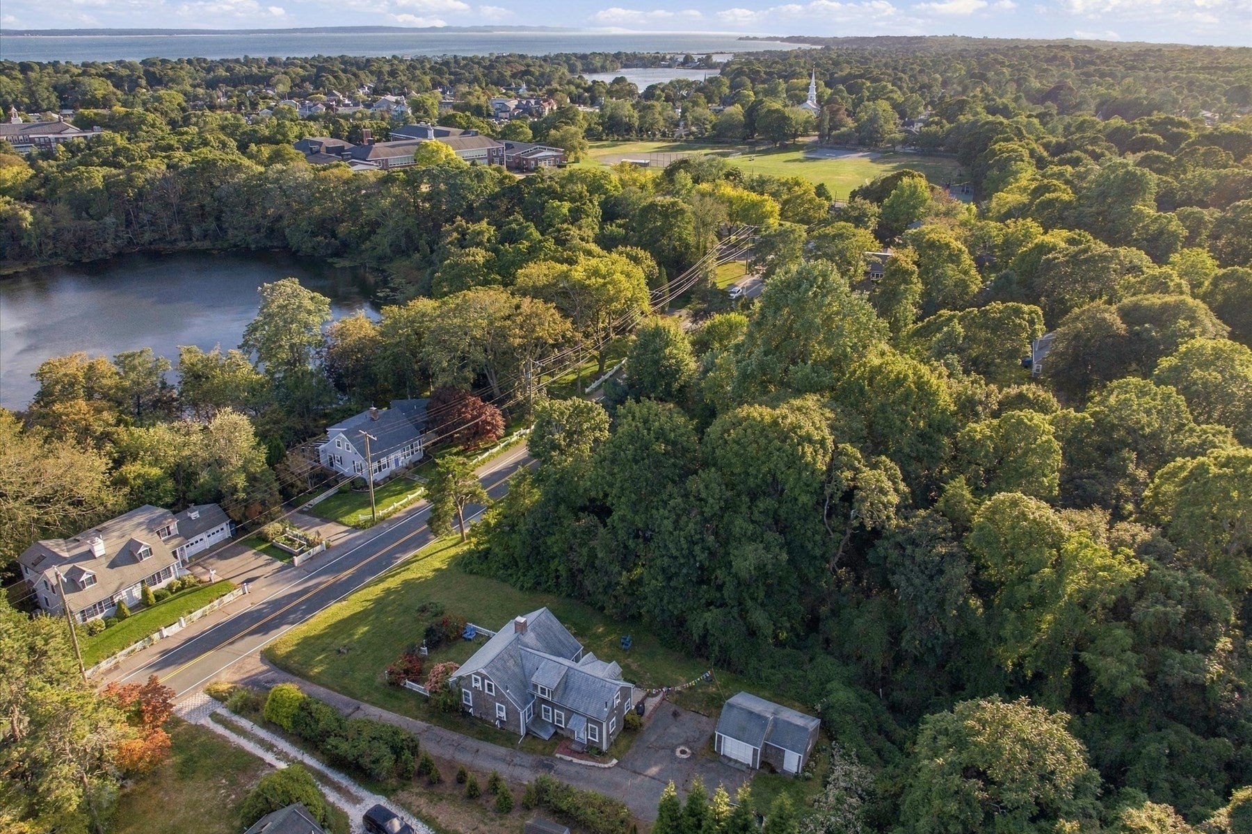 170 Lakeview Ave, Falmouth, MA Photo #29