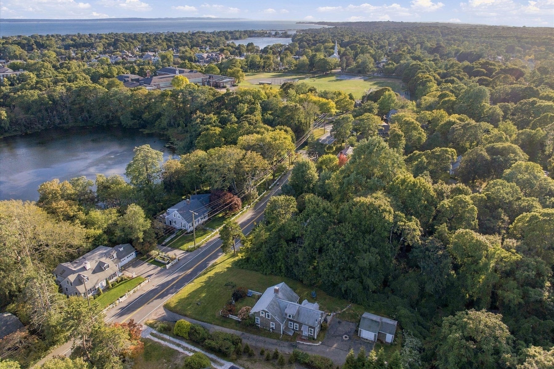 170 Lakeview Ave, Falmouth, MA Photo #28