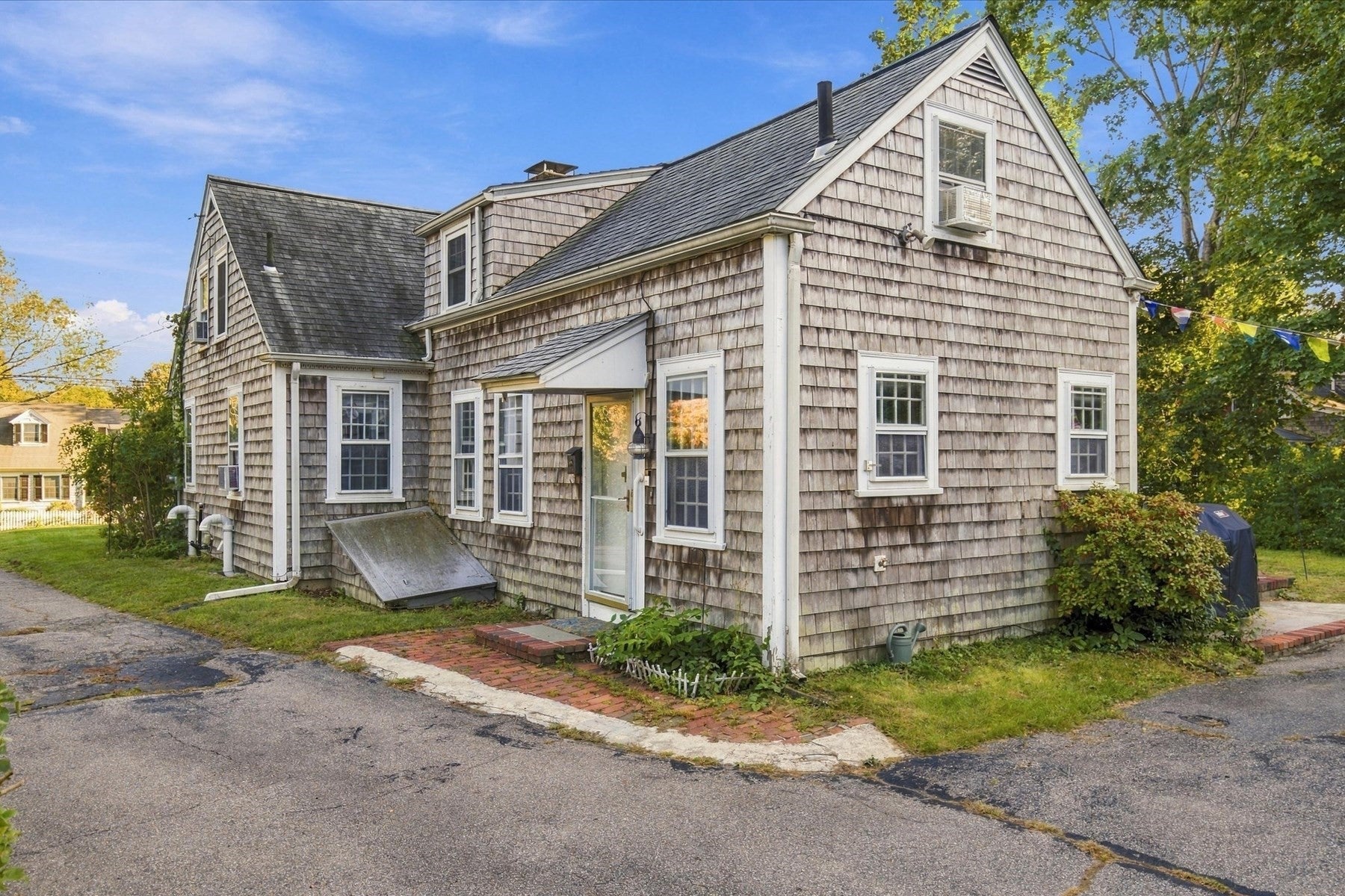 170 Lakeview Ave, Falmouth, MA Photo #25