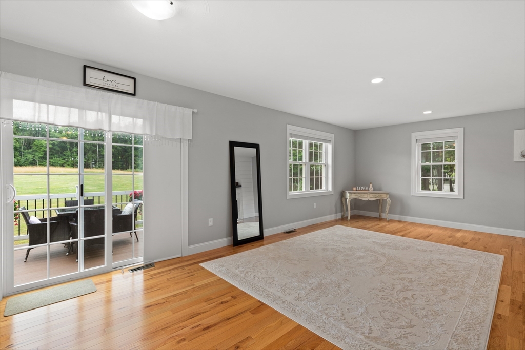 23 Hager Park Rd