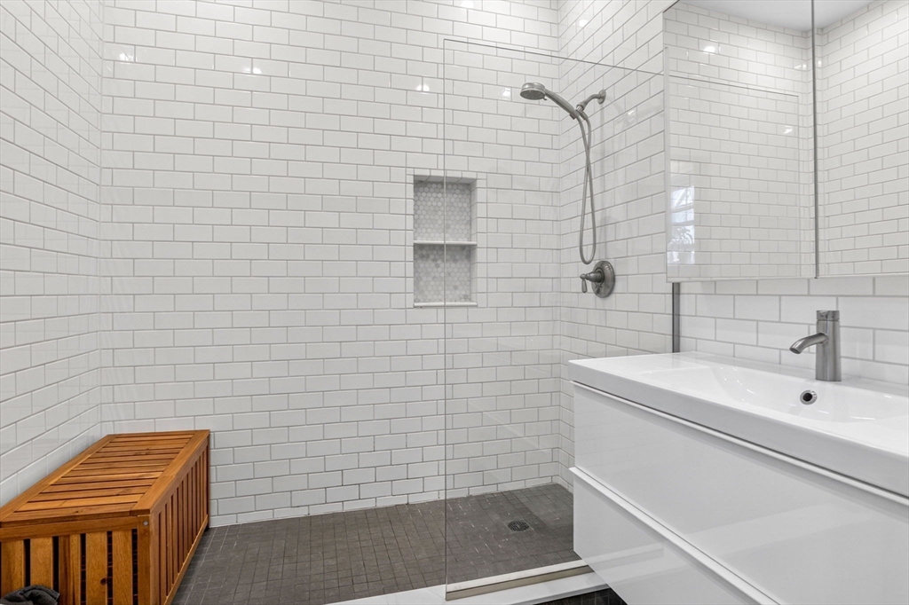 26 Newbury St #2, Somerville, MA, 26 Newbury St #2, Somerville, MA Photo #10