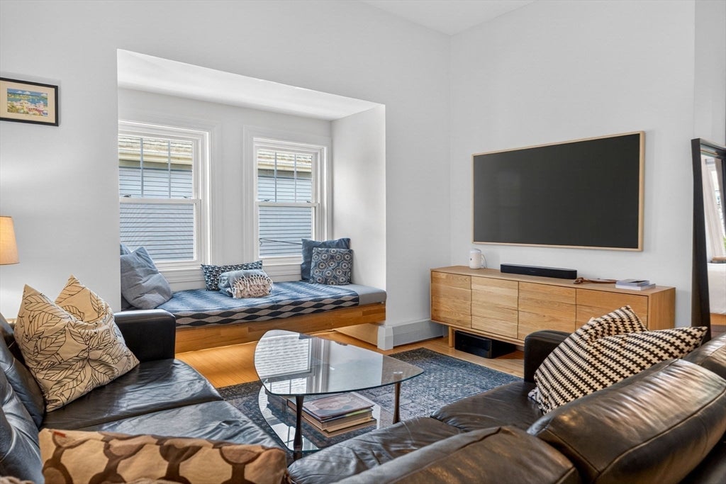 26 Newbury St #2, Somerville, MA, 26 Newbury St #2, Somerville, MA Photo #9