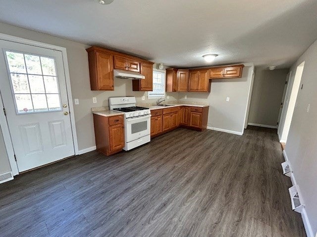 85 Emmet St #85, Brockton, MA Photo #3