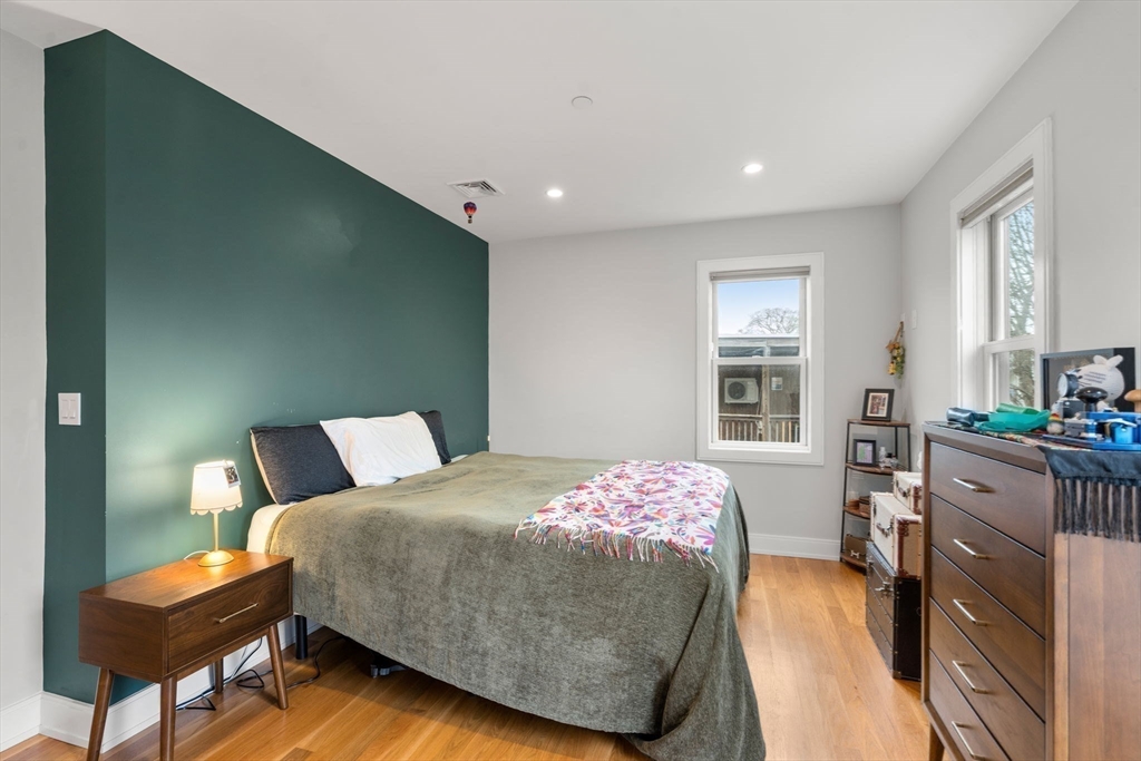 36 Hall ST #3, Boston, MA Photo #8