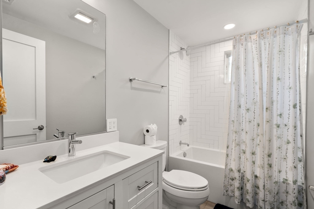 36 Hall ST #3, Boston, MA Photo #15